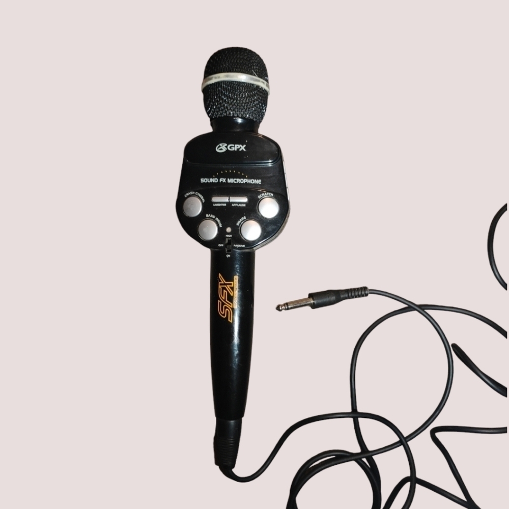 Karoake GPX Sound FX Microphone With Special Effects And Voice Changer. F​​
